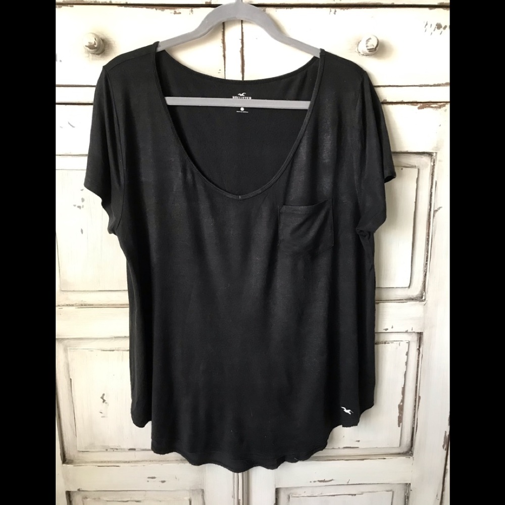 Hollister Tee
